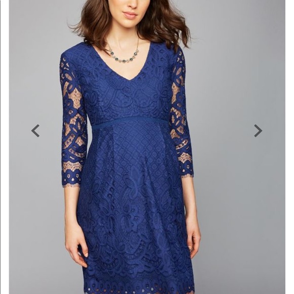 A Pea in the Pod Dresses & Skirts - A Pea in the Pod V-Neck Lace Maternity Dress